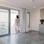 Makrikythera Luxury Sea House * Kýthira