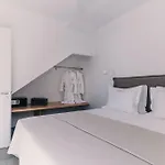 Makrikythera Luxury Sea House * Kýthira