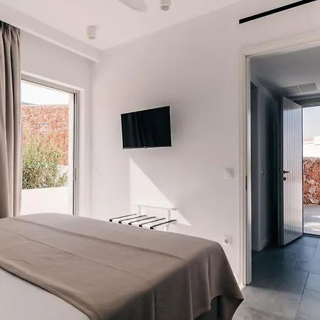 Makrikythera Luxury Sea House