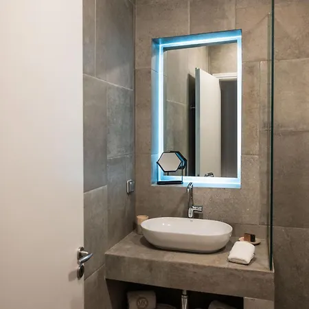 Makrikythera Luxury Sea House *