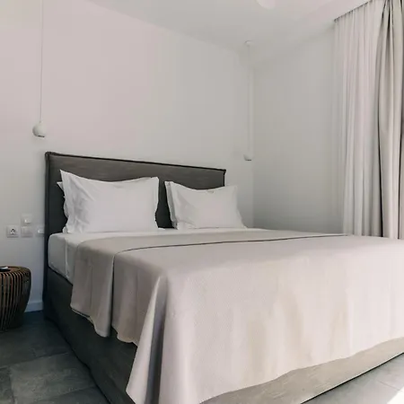 Makrikythera Luxury Sea House