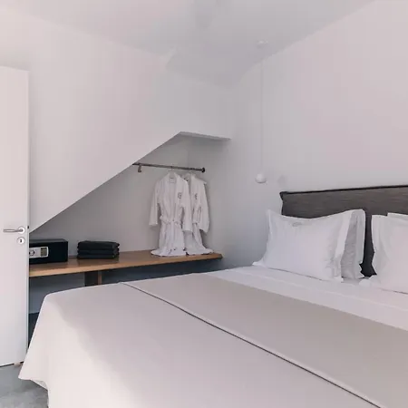 Makrikythera Luxury Sea House * Kýthira