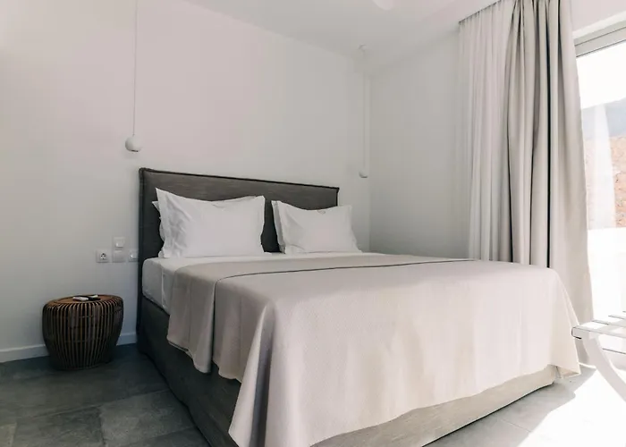 Makrikythera Luxury Sea House